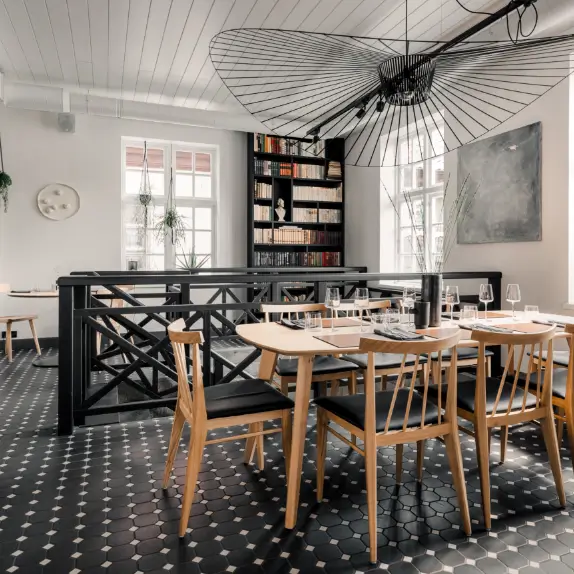 8 Vanadzina restorans